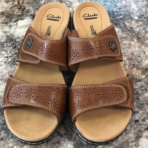 NWT Clark’s Cushion Soft sandals, 9.5, brown